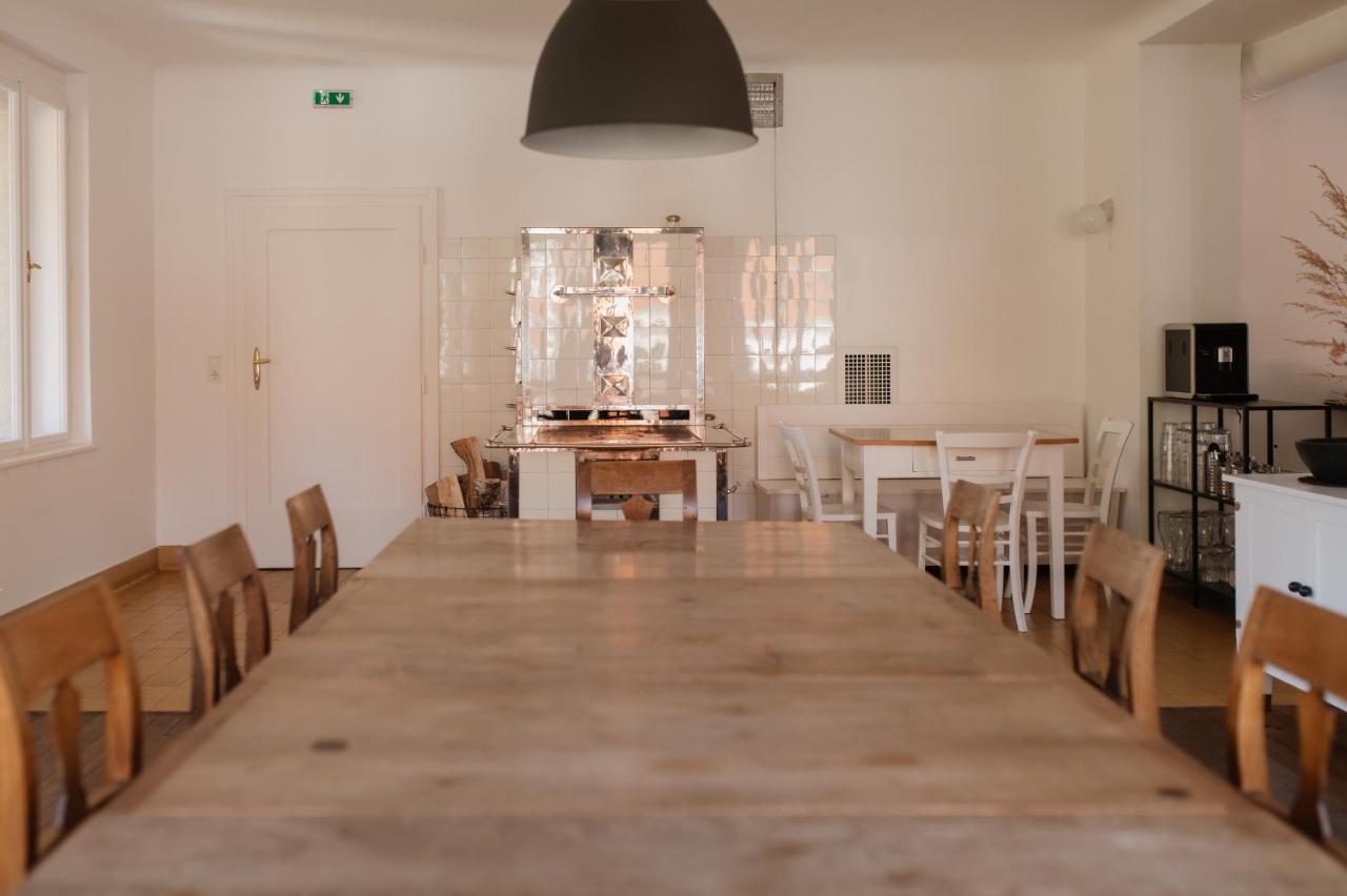 Zweitwohnsitz Bed & Breakfast Drosendorf Bagian luar foto
